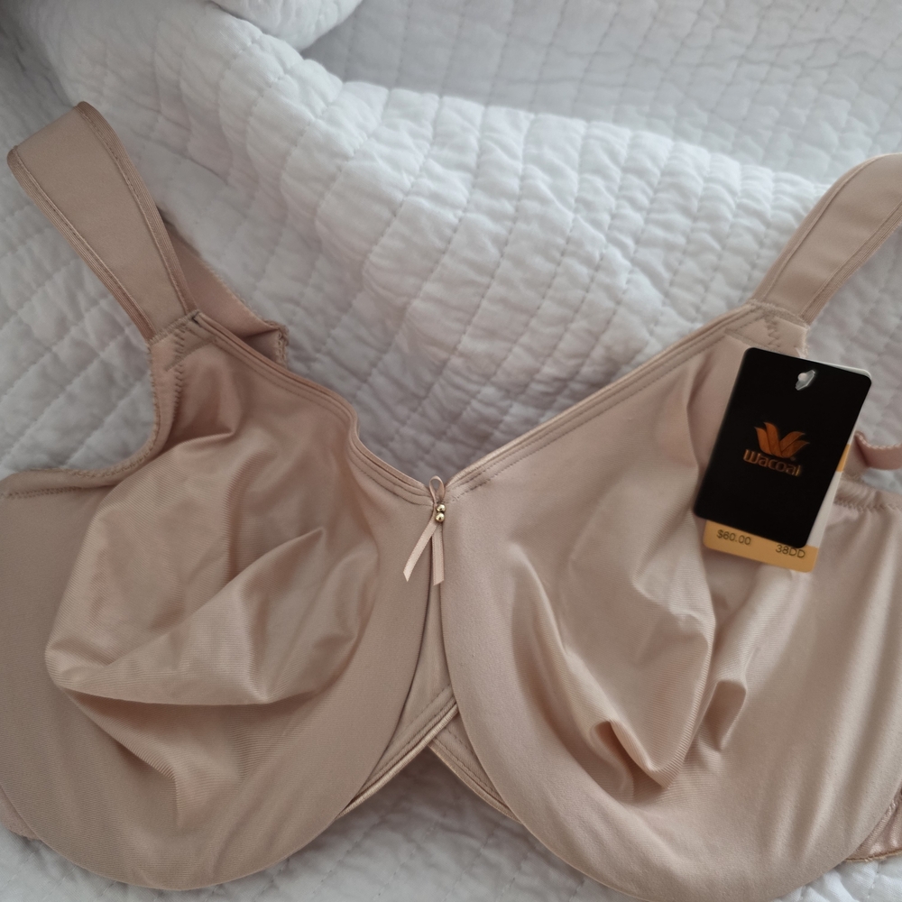 Wacoal Cream Full Coverage Bra